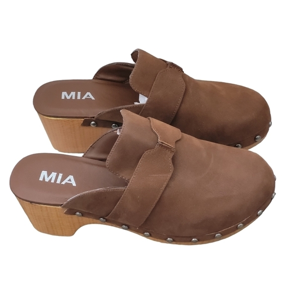 MIA Daisy Heel Clogs Brown Studs Wood Suede Slip On Vegan Leather 70s Y2K NEW - Picture 2 of 16